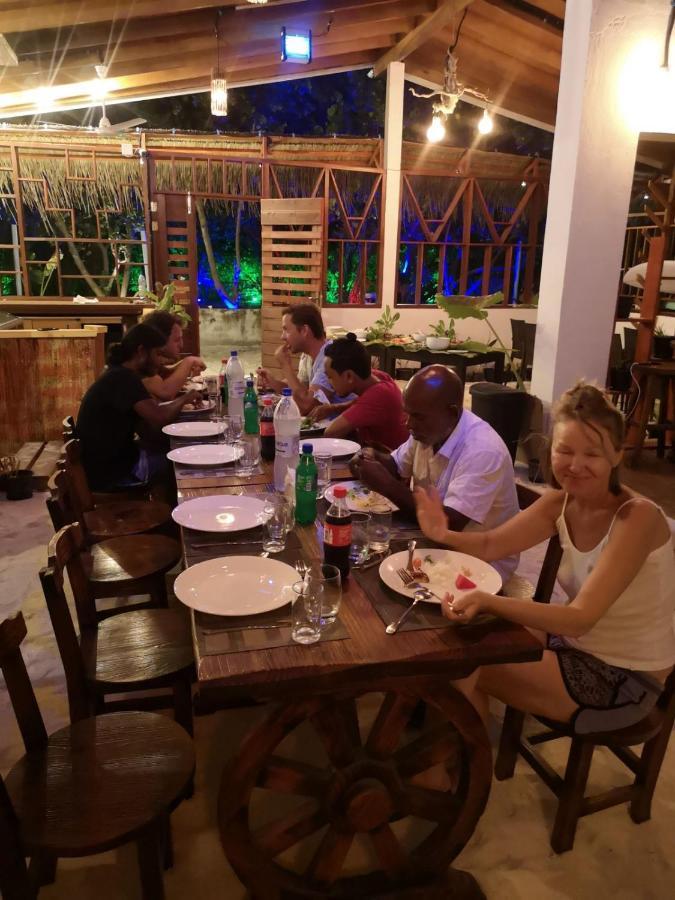 Golhaa View Inn By Tes Thulusdhoo Bagian luar foto