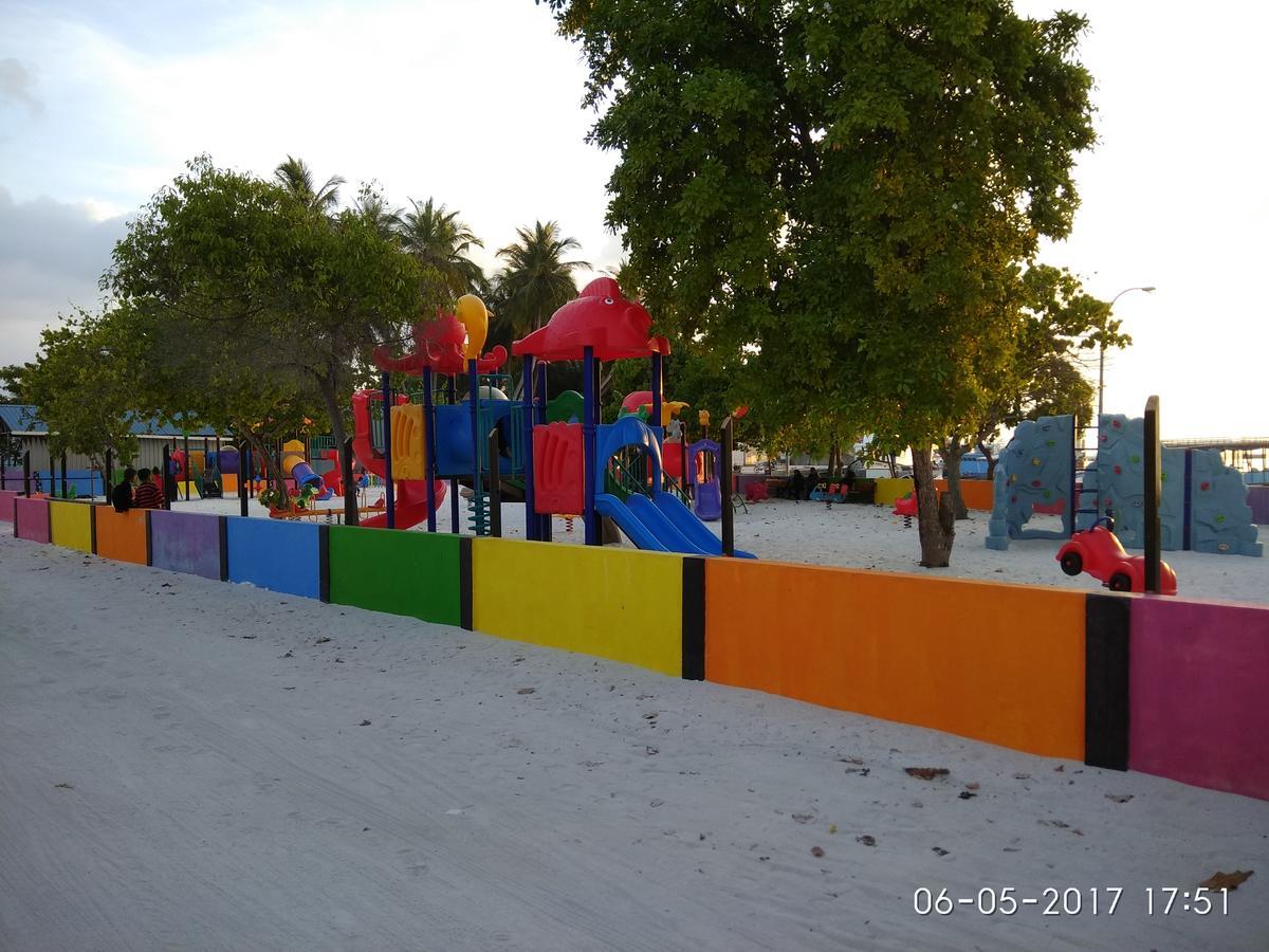 Golhaa View Inn By Tes Thulusdhoo Bagian luar foto
